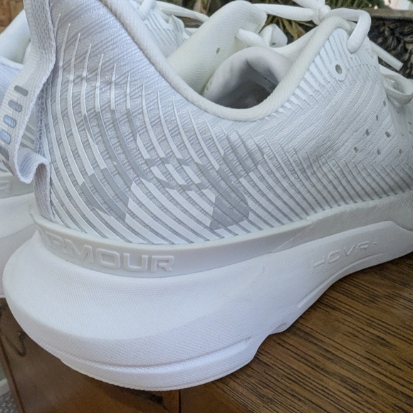 Under Armour Infinite Pro White 10.5 Quartz Men Road Running worn once indoors - Picture 9 of 12